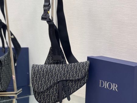 Envy Hold - Dior Bags - 2299 Discount